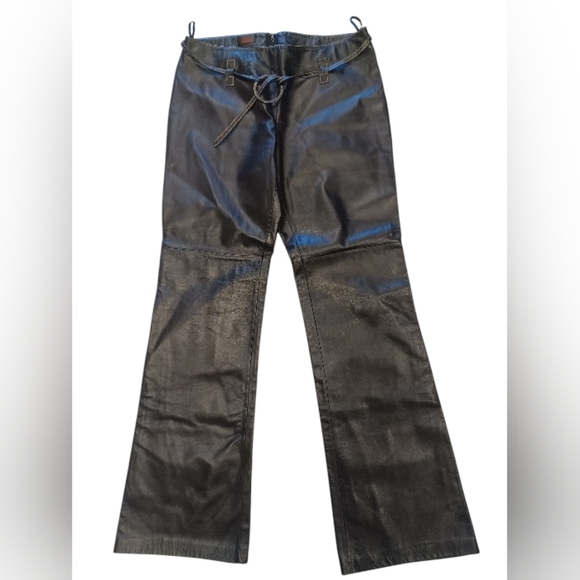 Danier EUC Black Leather Pants Size 6 - Picture 6 of 13